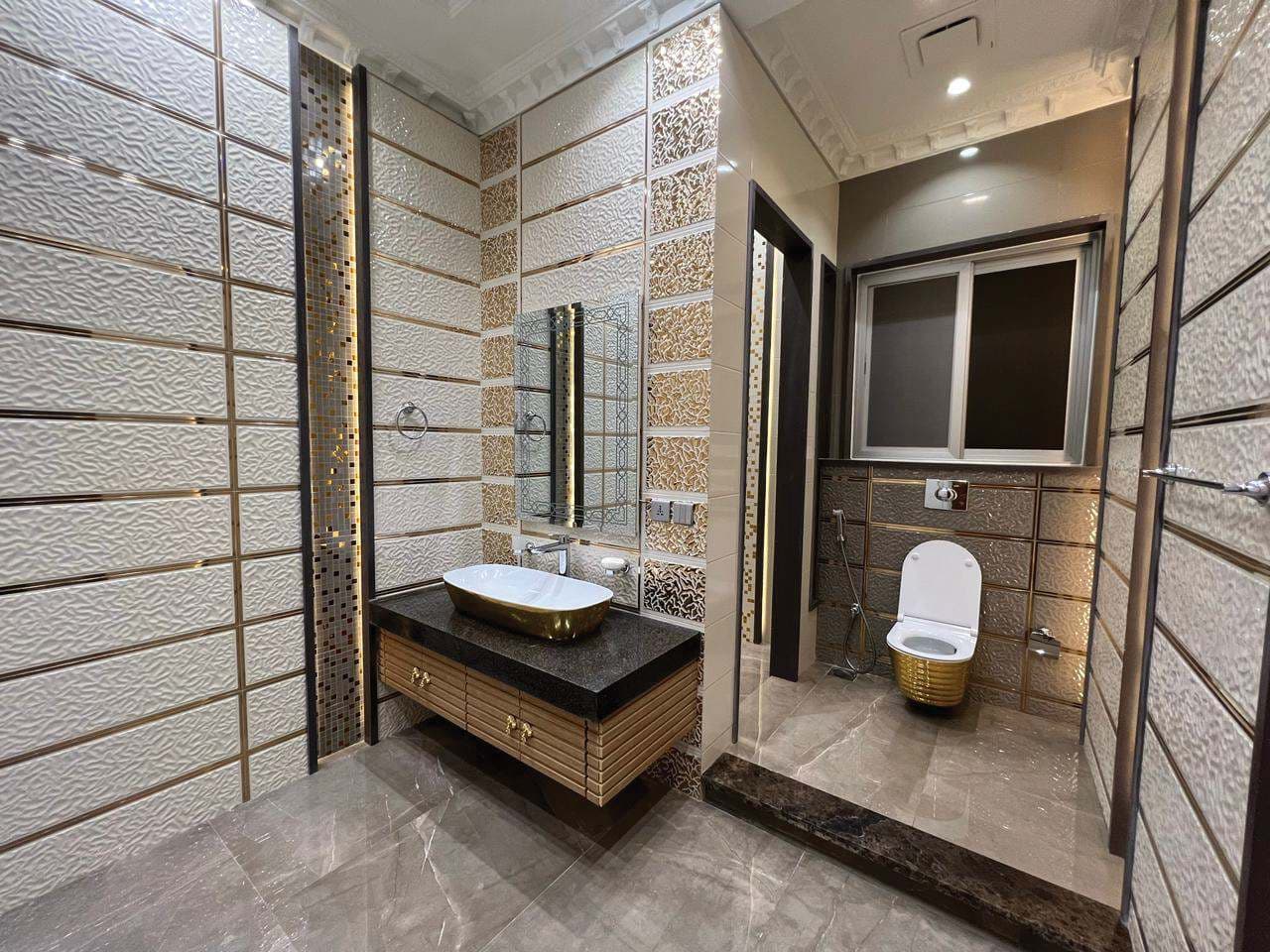 Interior Washroom